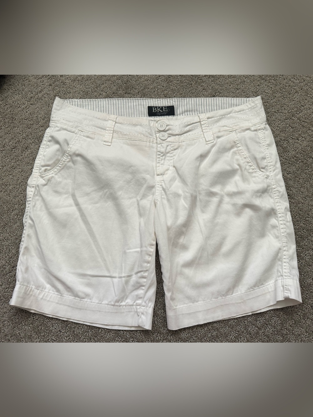 BKE Casuals Belle Chino Double Button Short in White - Size 32
